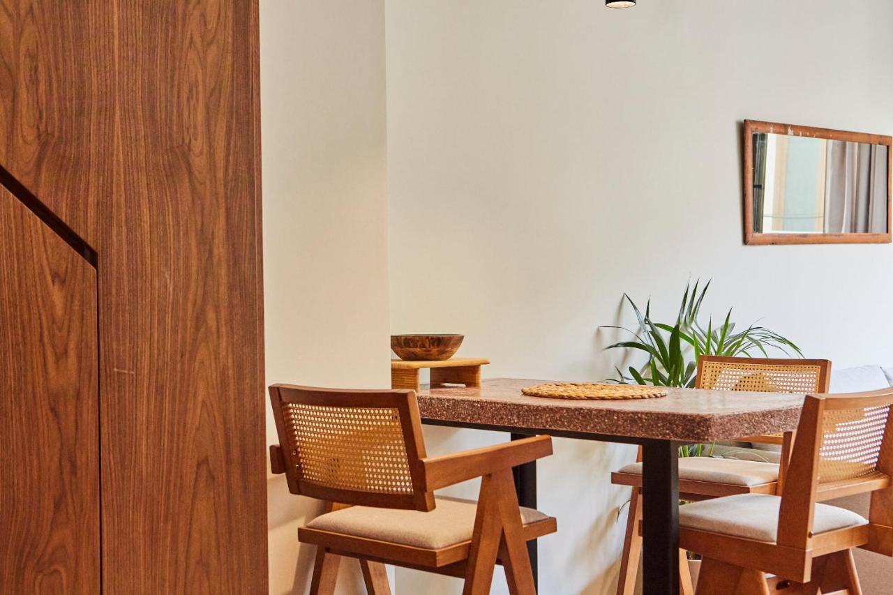 Mosaics Athens Boutique Apartments エクステリア 写真